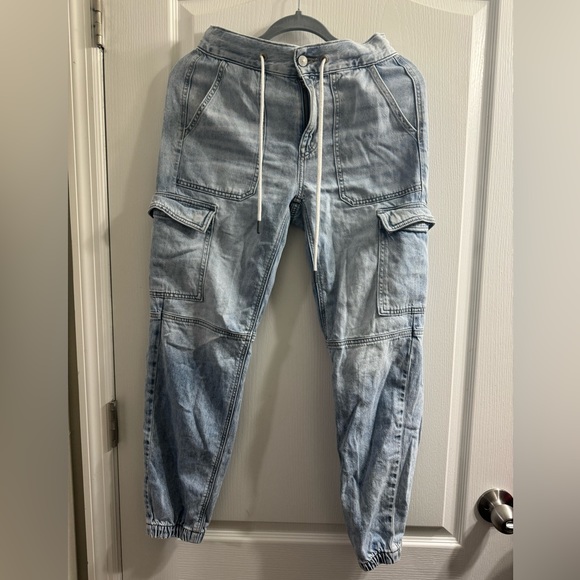 American Eagle Outfitters Denim - American Eagle Cargo/Parachute Jeans